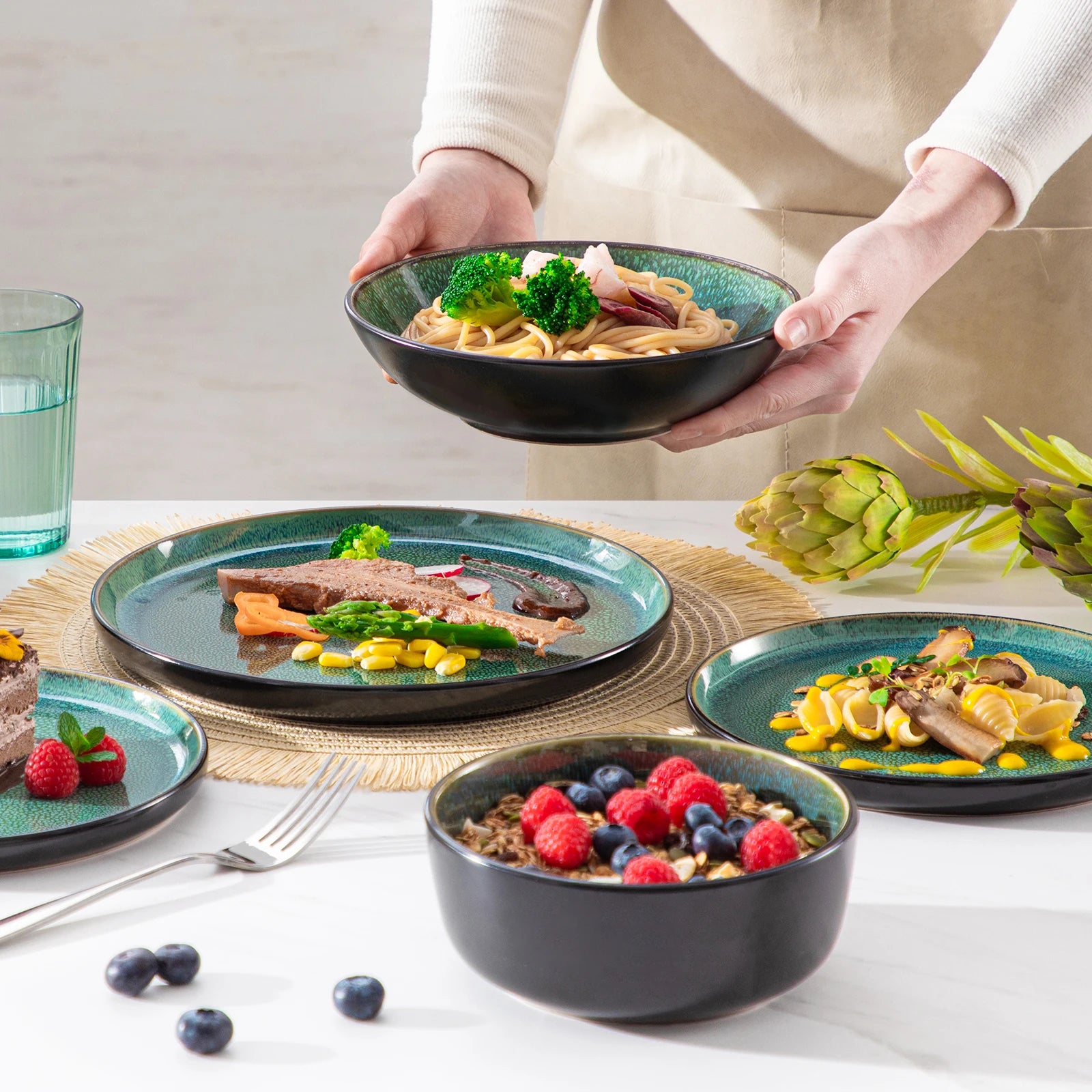 Vancasso 24-Piece Green Dinnerware Set